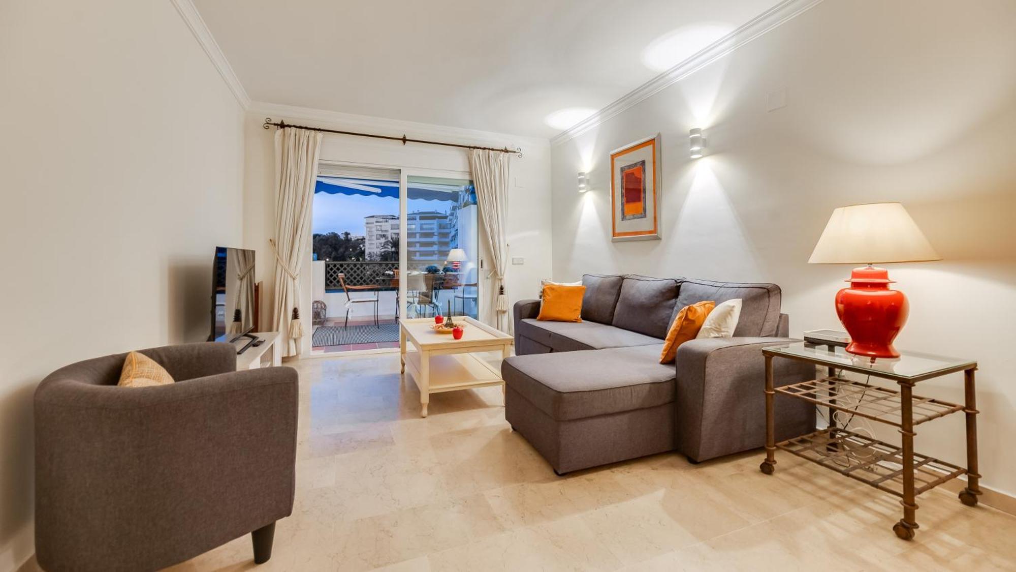 Urban Exclusivity At Puerto Banus