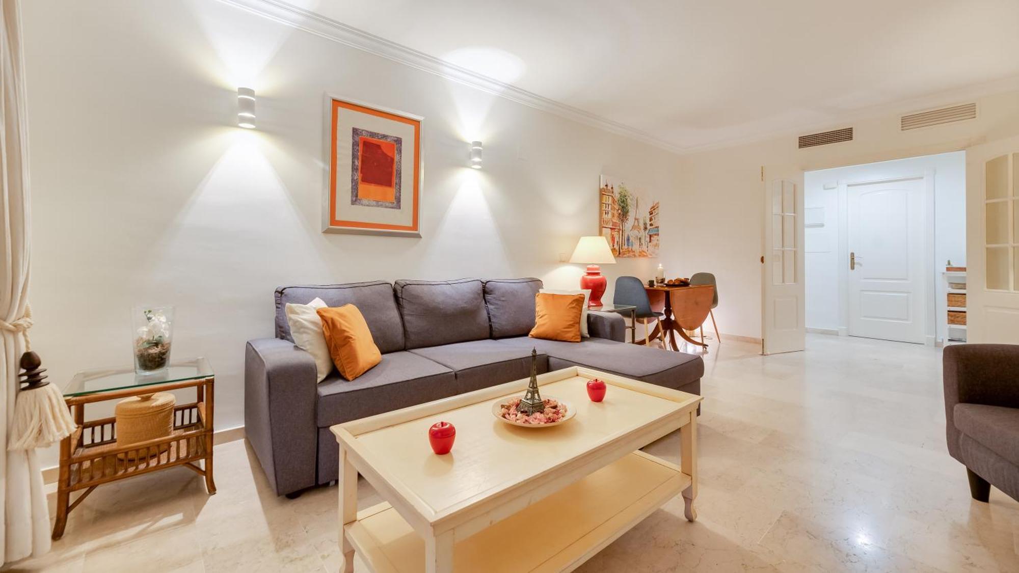 Urban Exclusivity At Puerto Banus